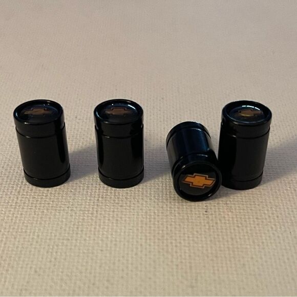 Chevrolet valve Stem caps in black set of 4 with Logo NWT - Picture 3 of 5